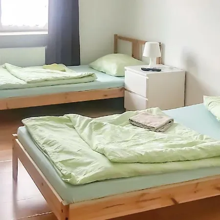 Three-bedroom In Apartment Erfurt